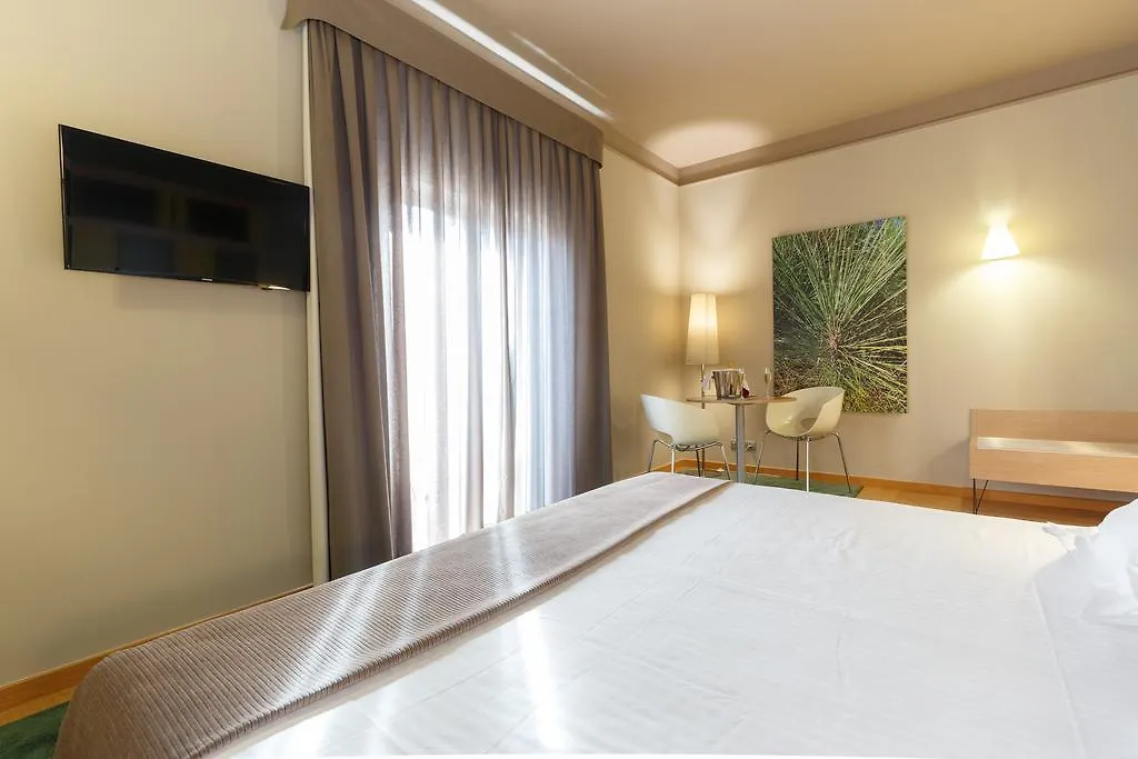 Hotel Ciutat De Barcelona 3*,