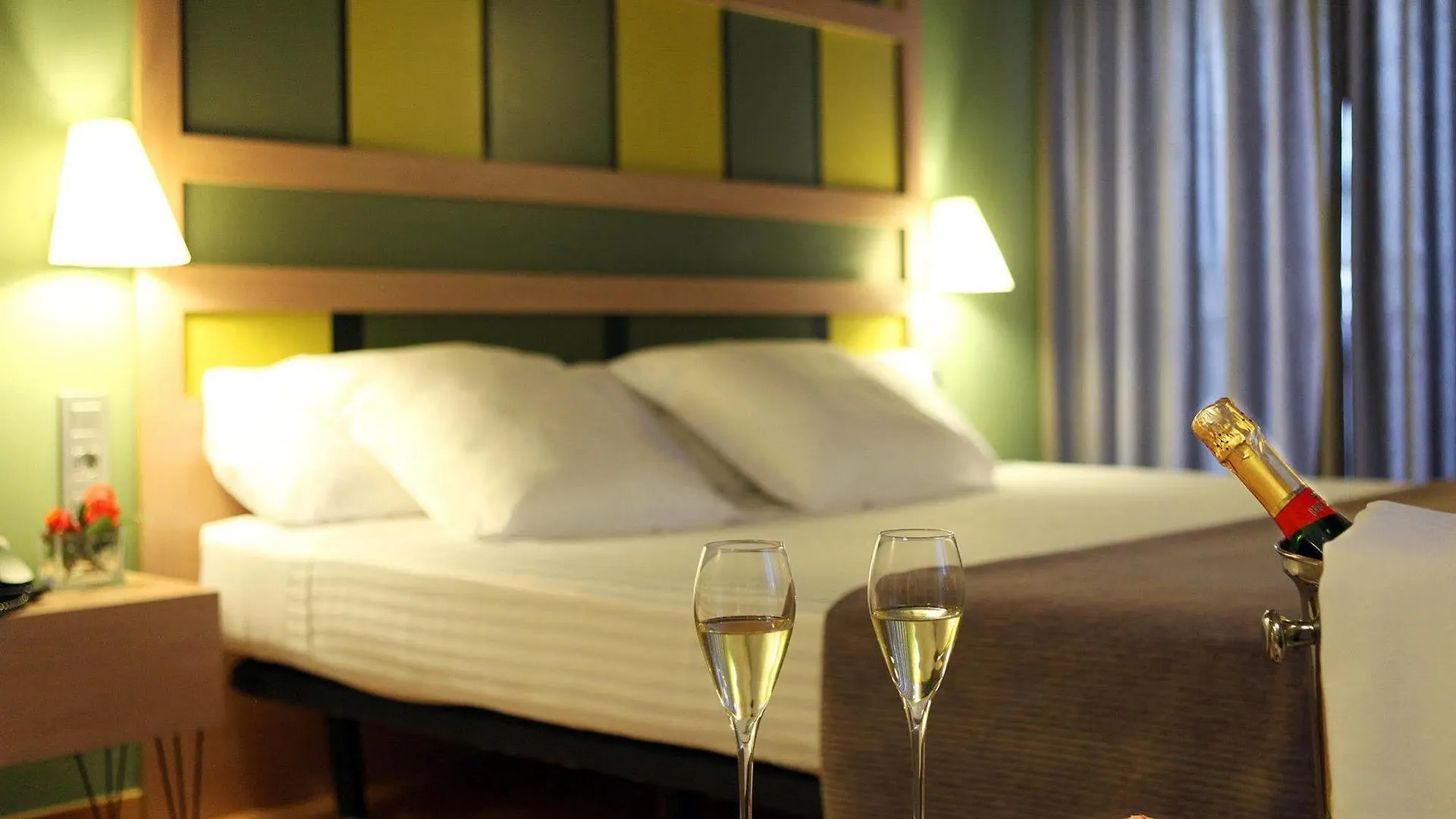 Hotel Ciutat De Barcellona 3*,  Spagna